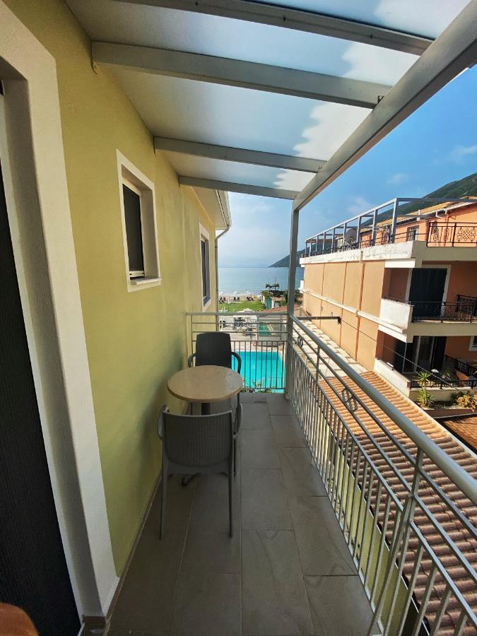 Cosmos Hotel Βασιλική Εξωτερικό φωτογραφία