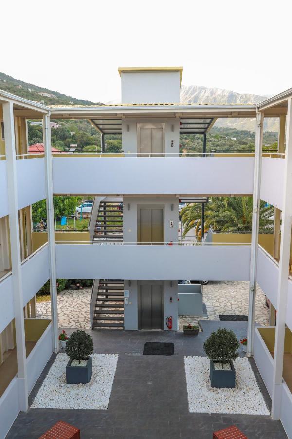 Cosmos Hotel Βασιλική Εξωτερικό φωτογραφία