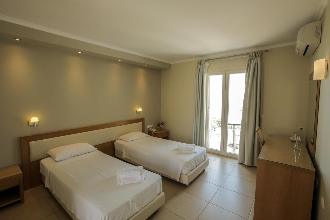Cosmos Hotel Βασιλική Εξωτερικό φωτογραφία