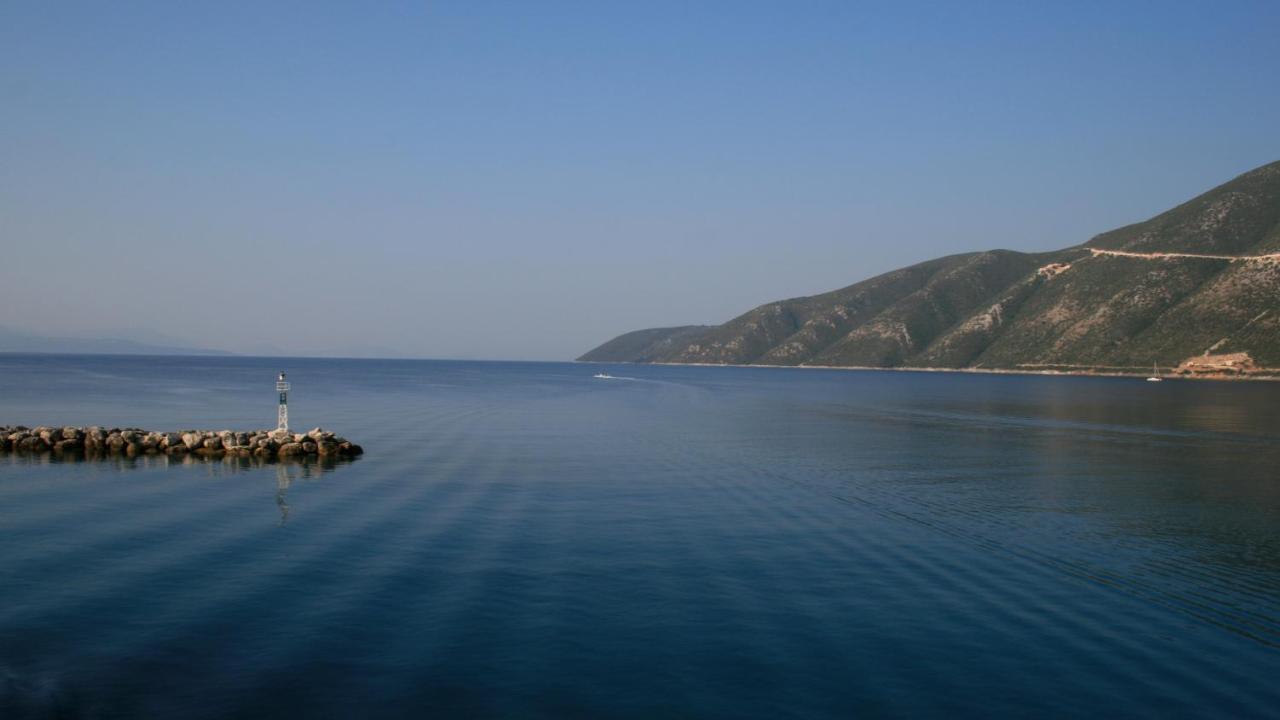 Cosmos Hotel Βασιλική Εξωτερικό φωτογραφία
